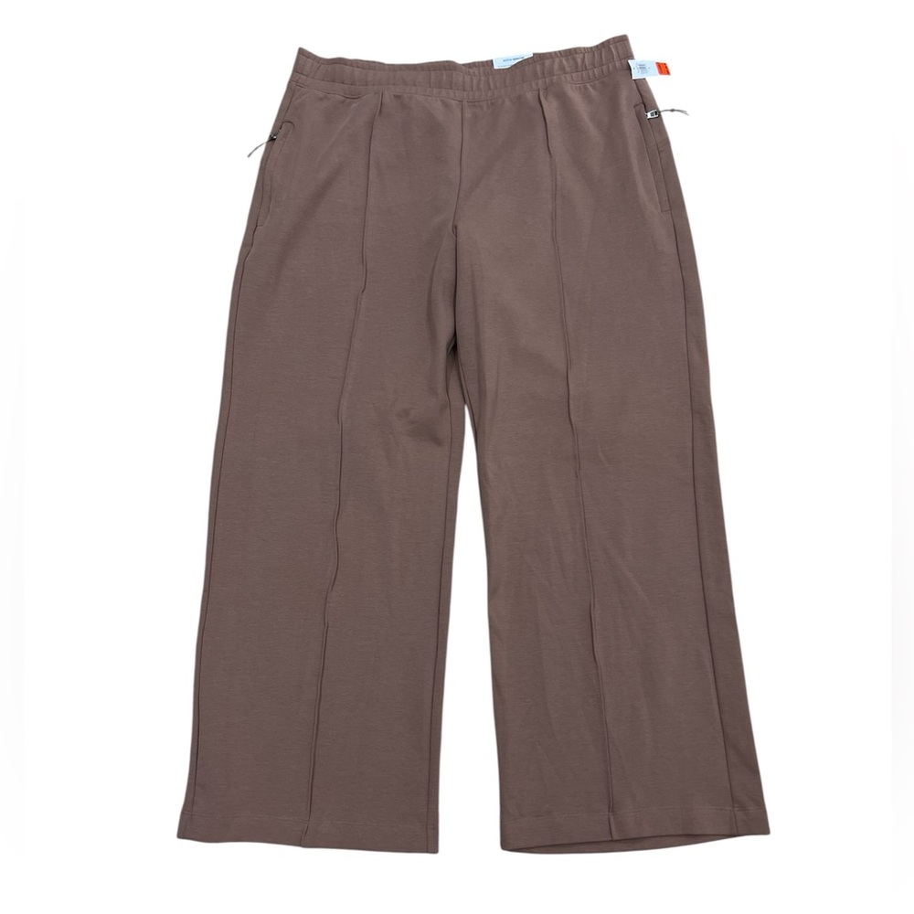 Old Navy High Waisted Dynamic Fleece Wide Leg Pants
